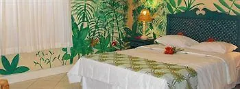 Bar-B-Barn Beach Hotel Negril 2*,  Giamaica