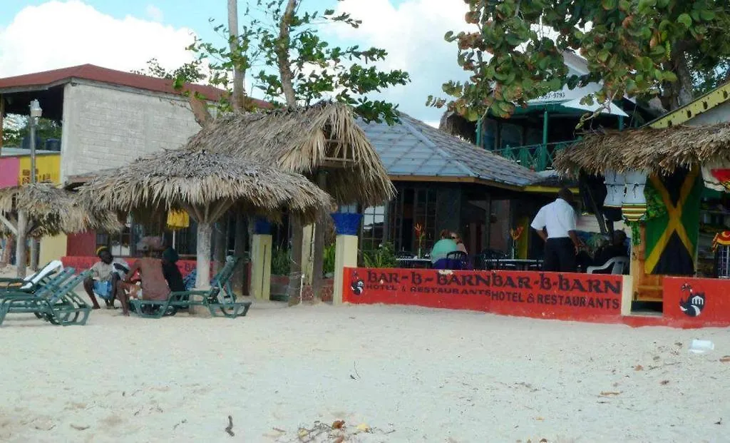 Bar-B-Barn Beach Hotel Negril 2*,  Giamaica